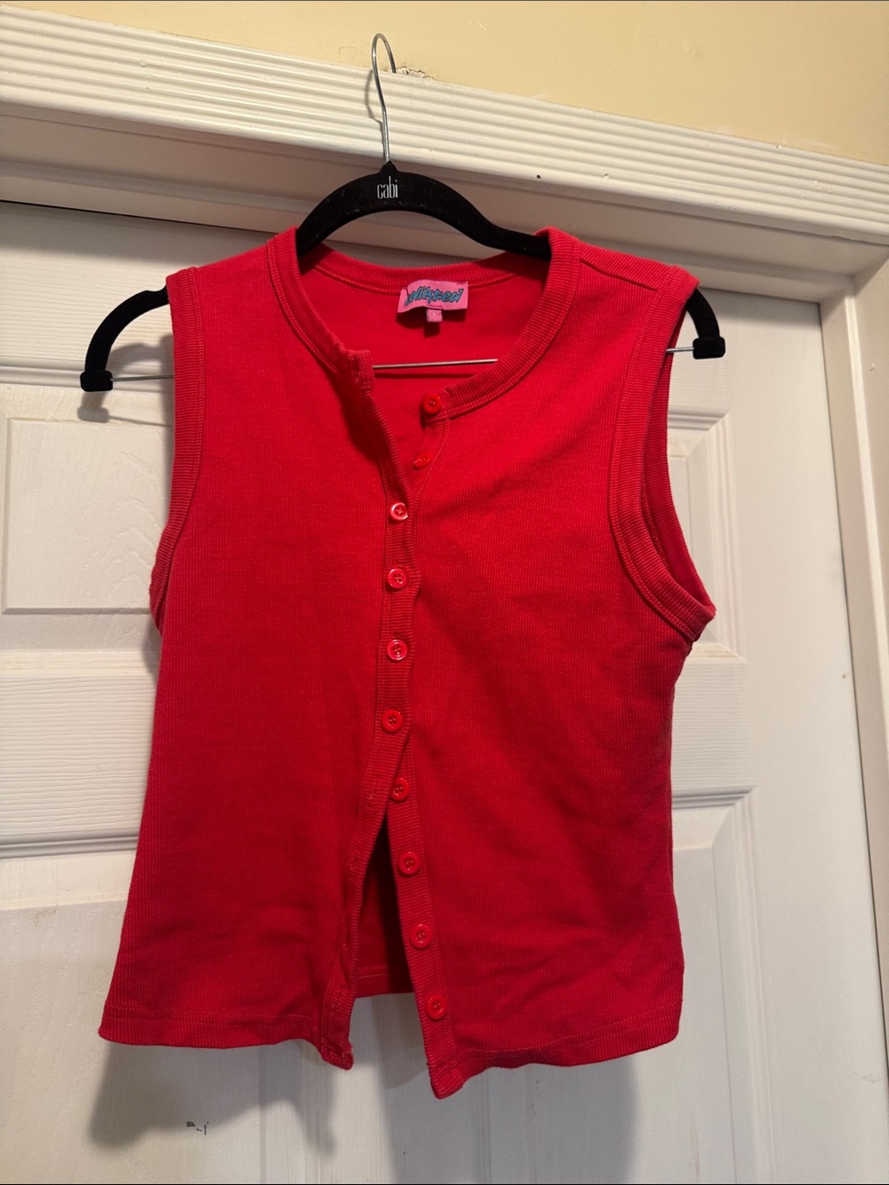 Edikited Red Button-Front Ribbed Tank Top - Picture 2 of 3